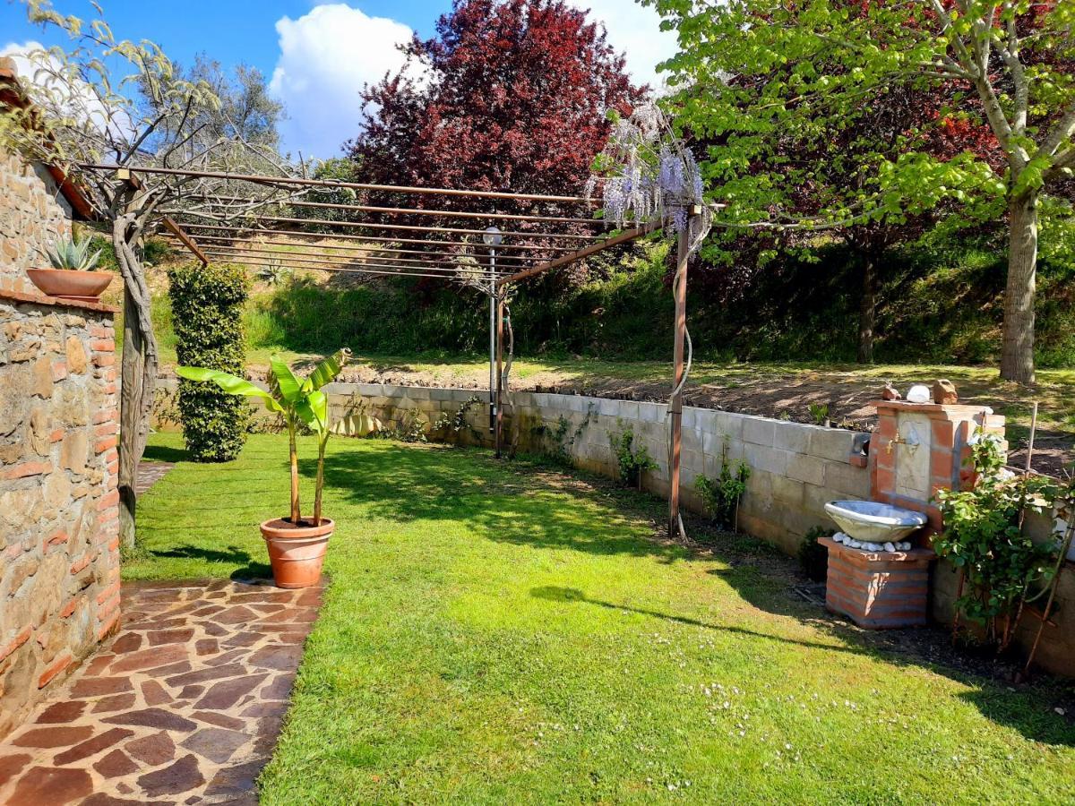 Leonaerdo Guests House Daire Panicale Dış mekan fotoğraf