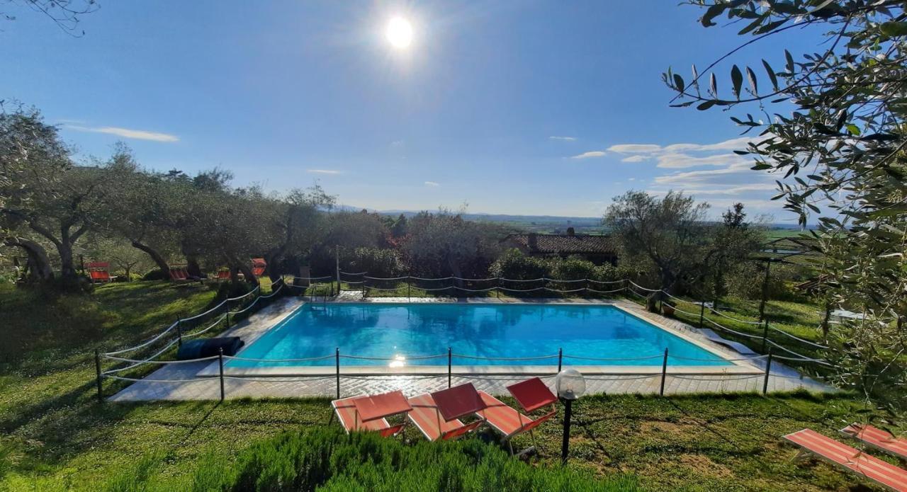 Leonaerdo Guests House Daire Panicale Dış mekan fotoğraf